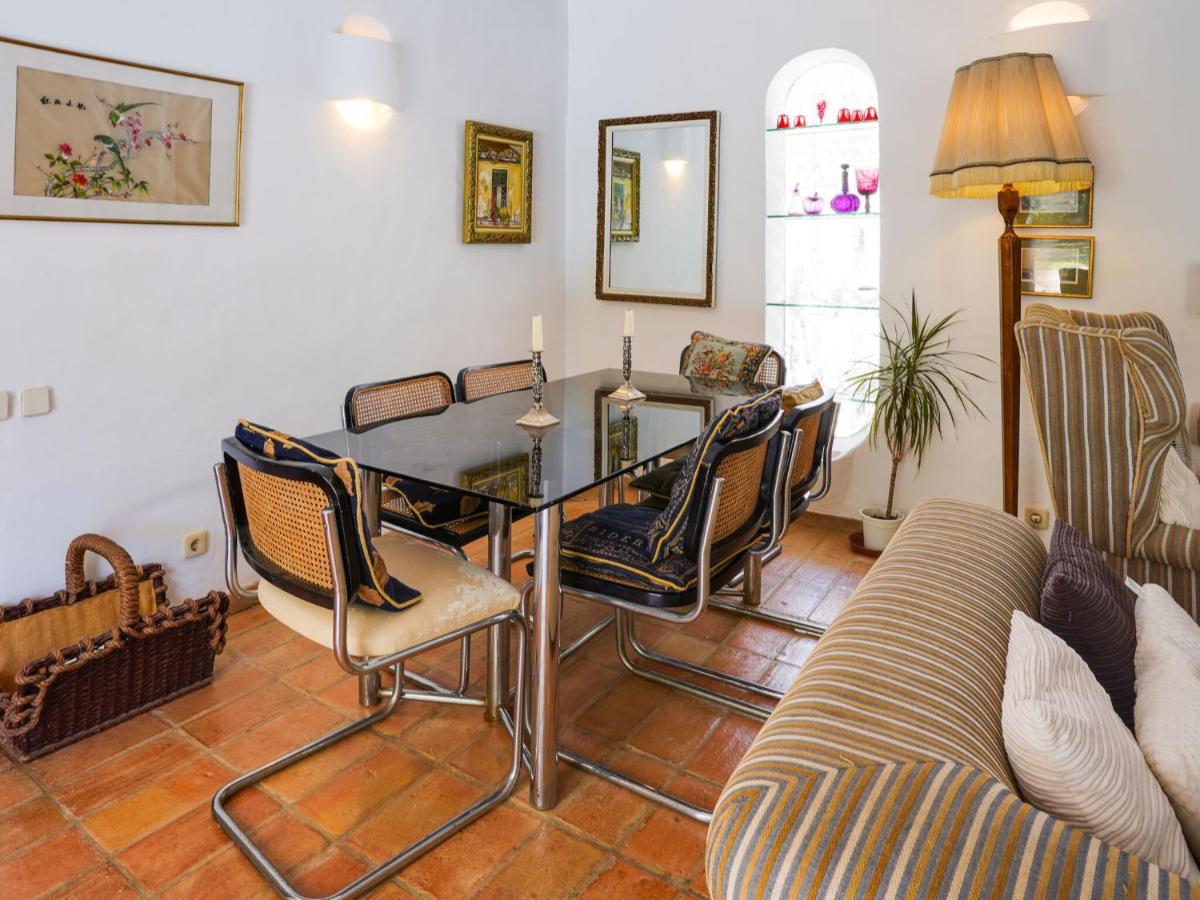 Roofed Villa In Albufeira With Private Swimming Pool Olhos de Agua  Bagian luar foto