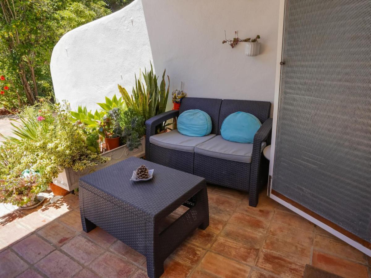 Roofed Villa In Albufeira With Private Swimming Pool Olhos de Agua  Bagian luar foto